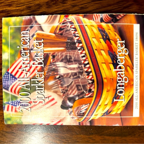 Longaberger 2000 All American Sparkler Basket, liner, and protector - Picture 2 of 13